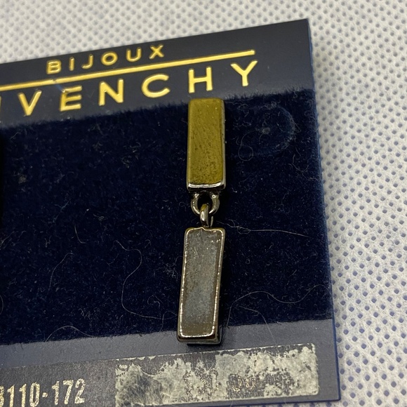 Givenchy Dangle Ear Rings - Picture 2 of 5